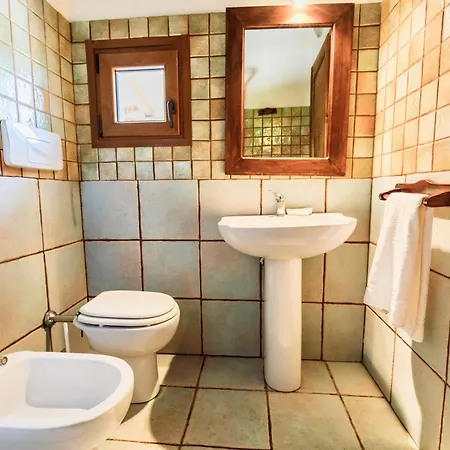 Aparthotel Surrounded By Greenery With Swimming Pool In Just 300 Meters From The Sea Badesi